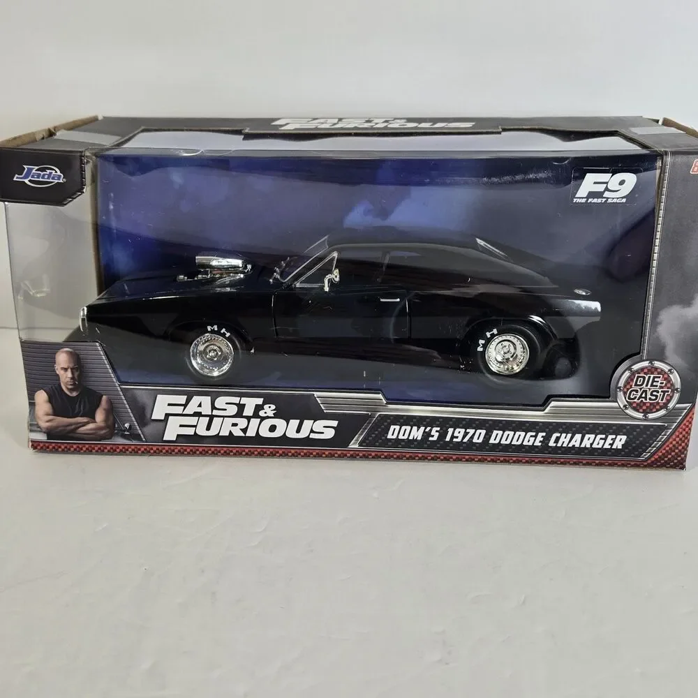 Jada Fast & Furious Dom's 1970 Dodge Charger  1:24 Scale Die Cast Car - Black